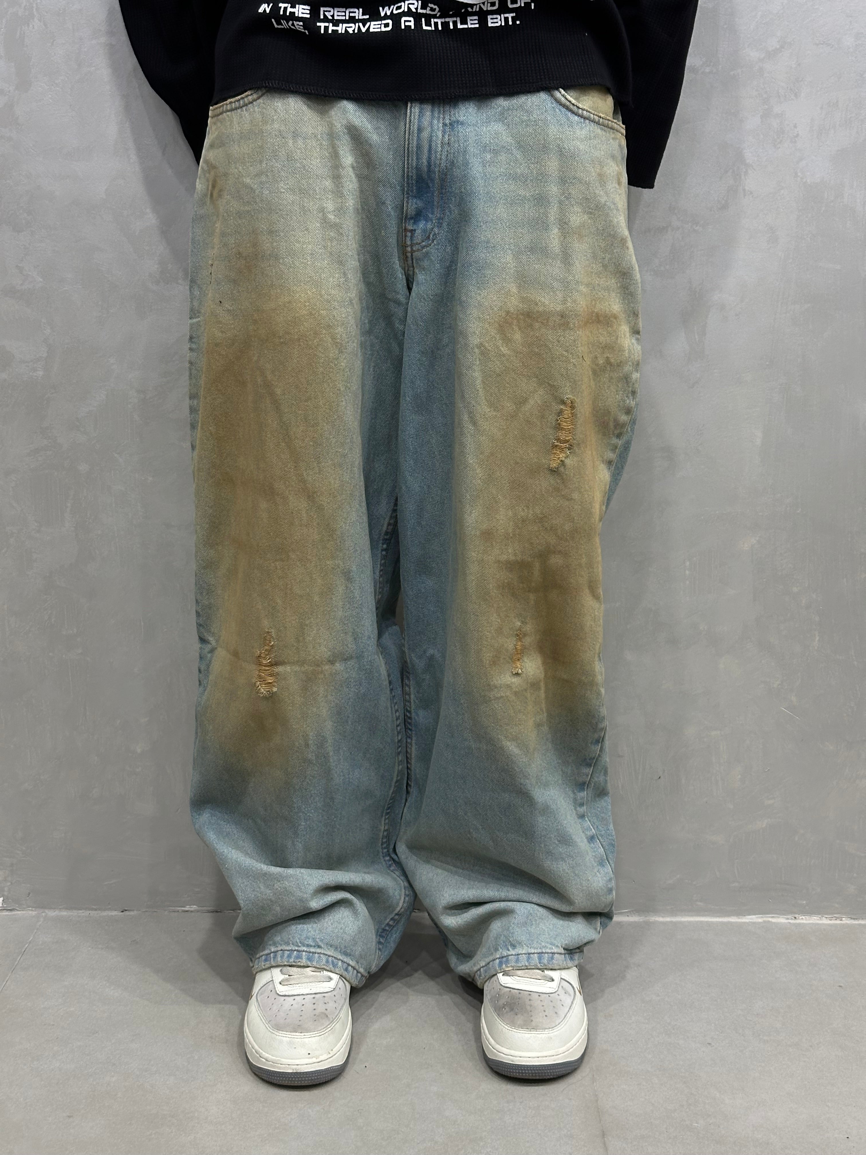 DIRTY BAGGY DENIM