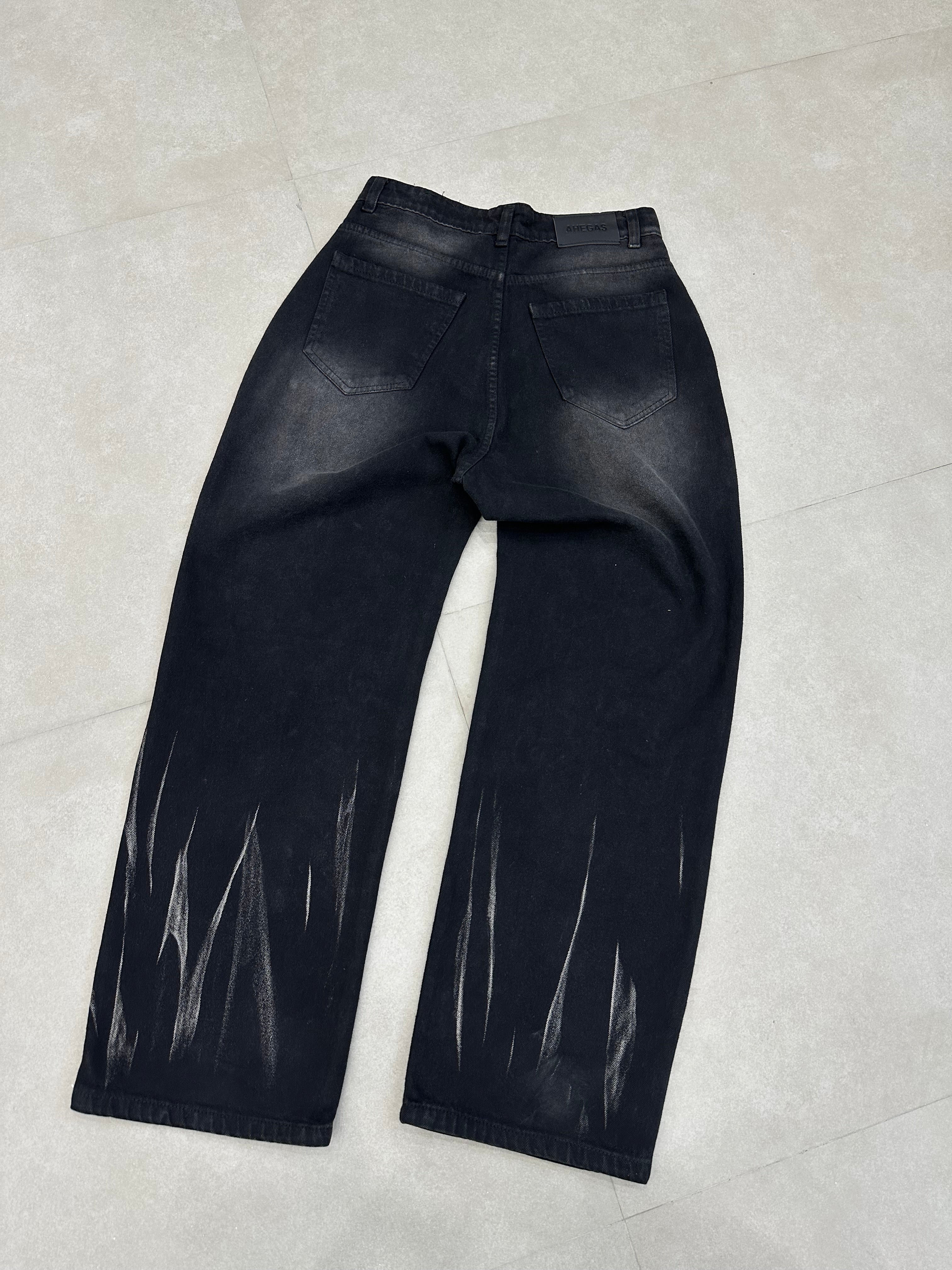 JARI HAND WORJEANS