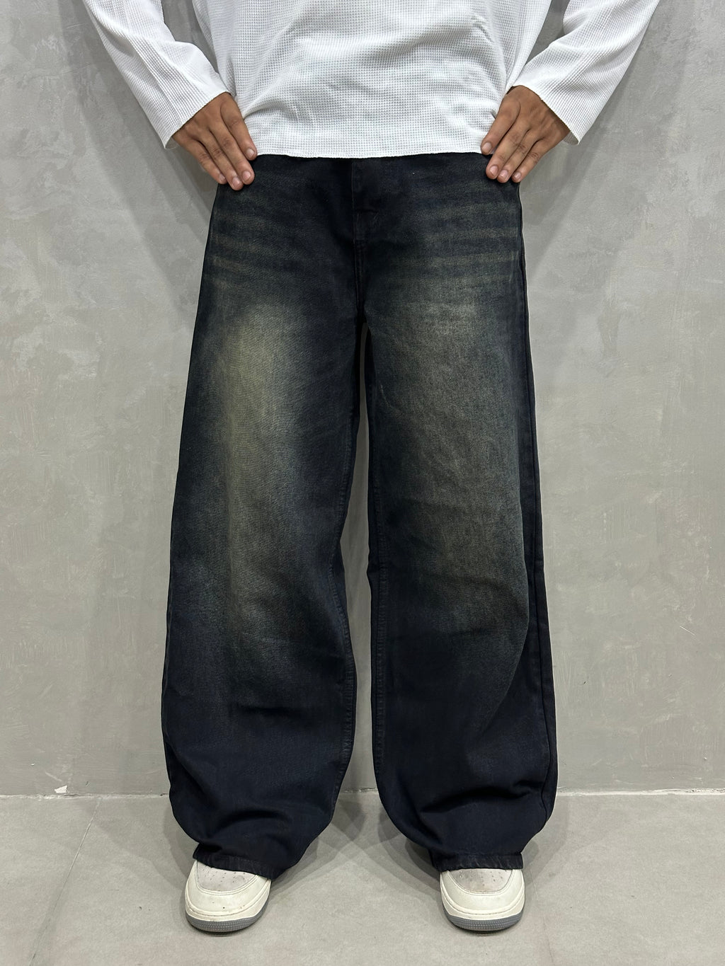 GREENISH WIDE DENIM