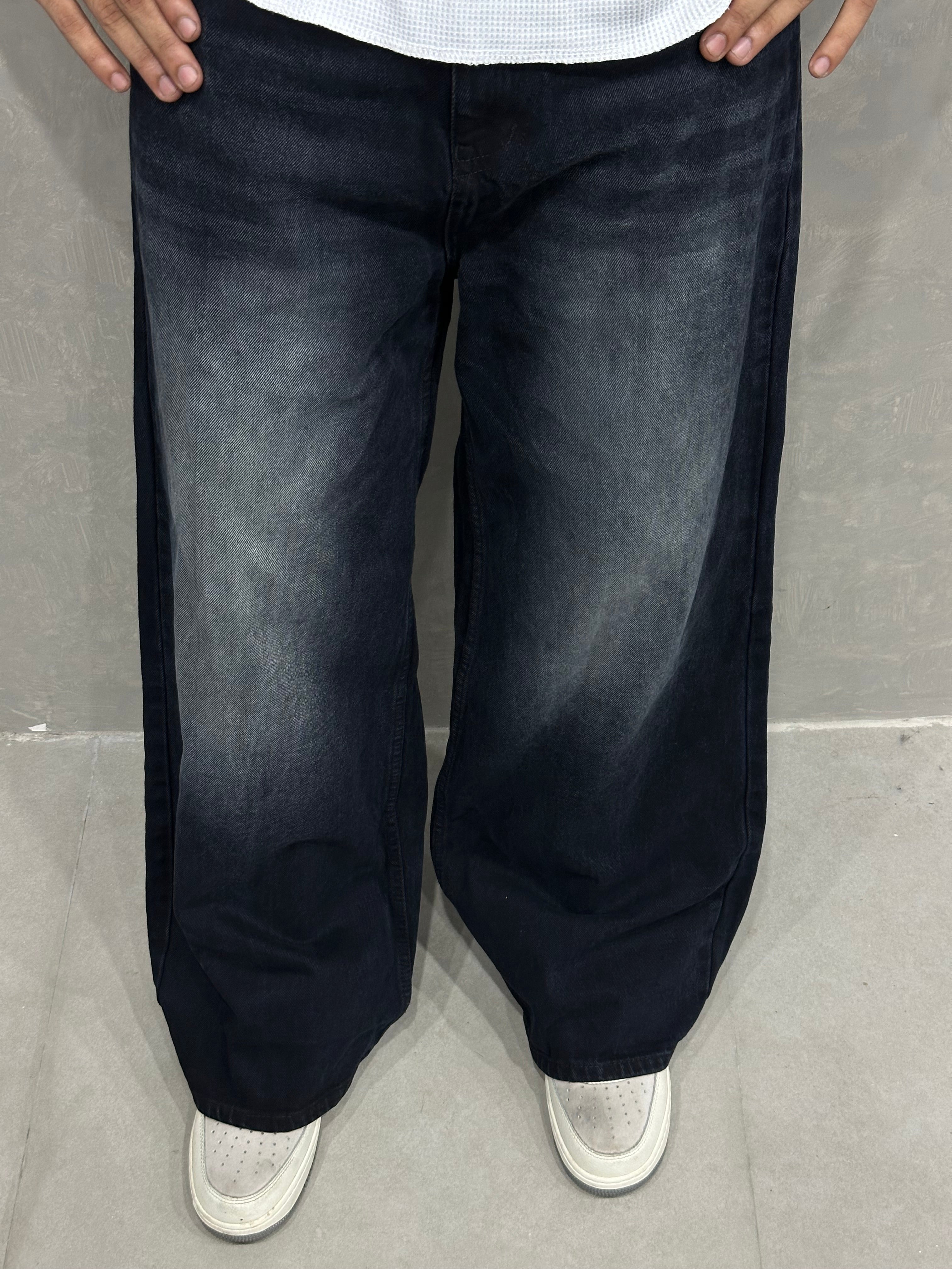 BLACK WIDE DENIM